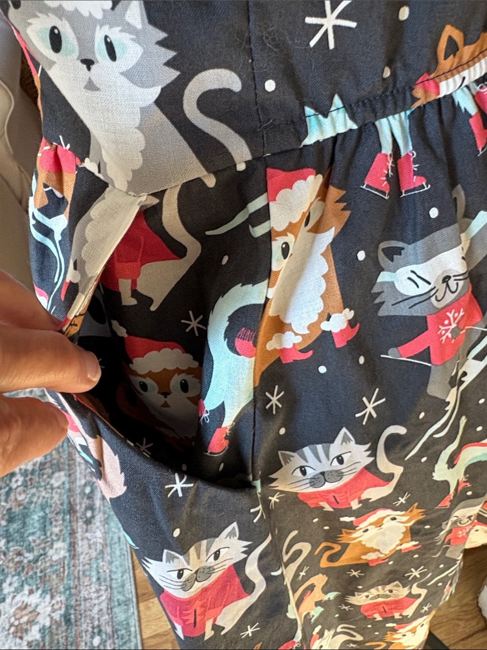 Retrolicious fit & flare party cats cotton dress cats skiing and snowboarding - Picture 7 of 16